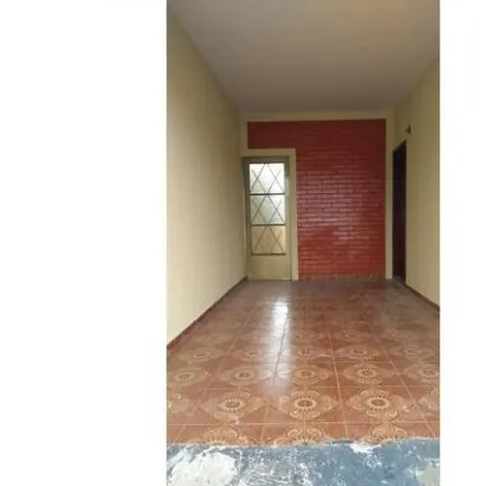 Rent this 2 bed house on Rua Doutor Silvio Marquês Júnior in Novo Jardim Pagani, Bauru - SP