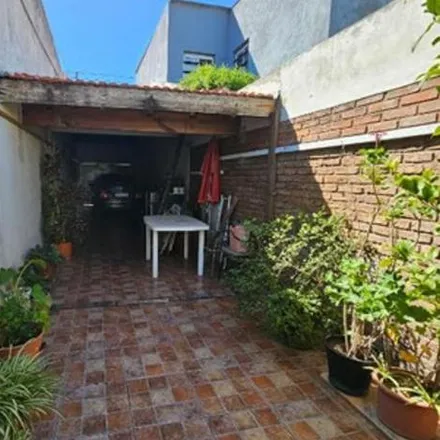 Buy this 3 bed house on El Galpon in Lavalle 1219, Quilmes Este