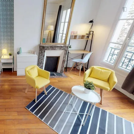 Rent this 4 bed room on 3 Rue Marie Benoist in 75012 Paris, France