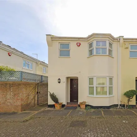 Rent this 3 bed house on Marlborough Mews in Brighton, BN1 3EB