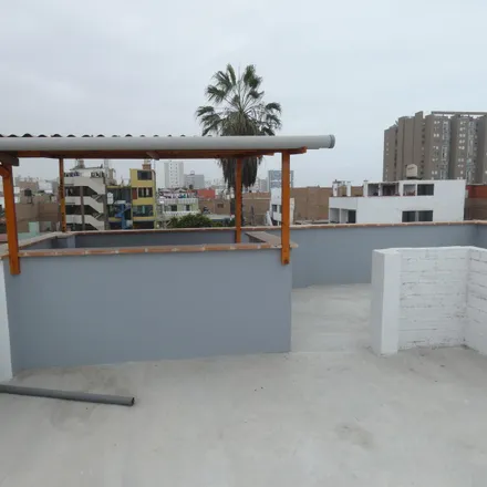 Buy this 6 bed apartment on Pasaje Fatima in San Miguel, Lima Metropolitan Area 15087