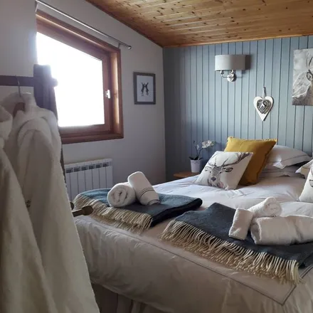 Rent this 7 bed house on Impasse de la râpe in 74260 Les Gets, France