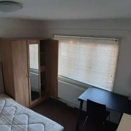 Rent this 1 bed apartment on Beaconsfield Walk in London, E6 5NG