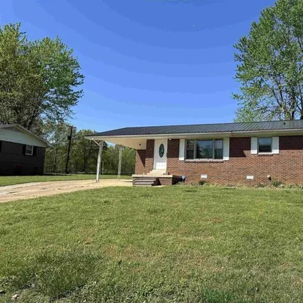 Buy this 3 bed house on 154 Rosewood Drive in Greenfield, Weakley County