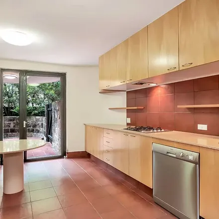 Image 5 - Condover, 7 Marathon Road, Darling Point NSW 2027, Australia - Apartment for rent