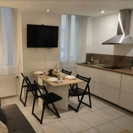 Image 5 - 69 Rue de la Joliette, 13002 Marseille, France - Apartment for rent