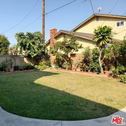 Image 7 - 825 East Desford Street, Carson, CA 90745, USA - House for sale