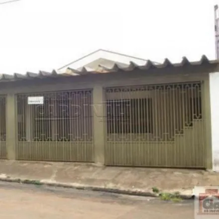Buy this 3 bed house on Rua Doutor Pedro de Souza Campos Filho in Vila Boa Vista I, São Carlos - SP