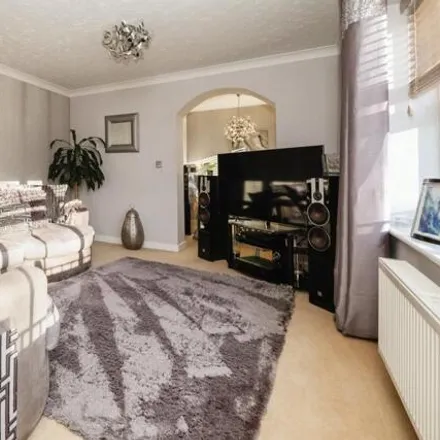 Image 2 - Hawley Court, Newton Road, Birmingham, B43 6AF, United Kingdom - Apartment for sale