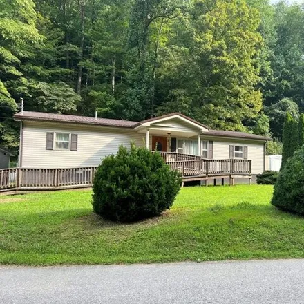 Image 1 - 711 Rileys Branch Rd, Bevinsville, Kentucky, 41606 - House for sale