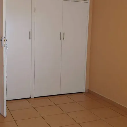 Rent this 2 bed apartment on President Street in Turf Club, Johannesburg