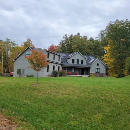 Image 2 - 47 Metacomet Lake Drive, Sandown, Rockingham County, NH 03873, USA - House for rent