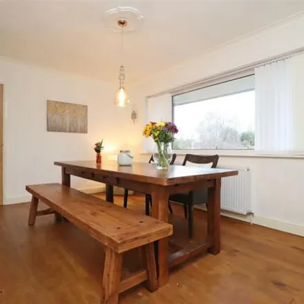 Image 5 - Valley Drive, Yarm, TS15 9RE, United Kingdom - House for sale