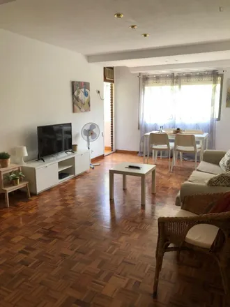 Image 5 - Xalet d'Aben Al-Abbar, Carrer d'Abén Al-Abbar, 46023 Valencia, Spain - Apartment for rent
