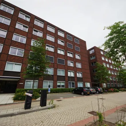 Rent this 2 bed apartment on 's-Gravenweg in 3065 SN Rotterdam, Netherlands
