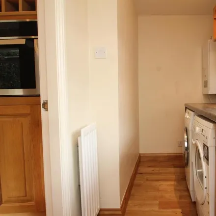 Image 5 - Mulberry Avenue, Leeds, LS16 8LL, United Kingdom - House for rent