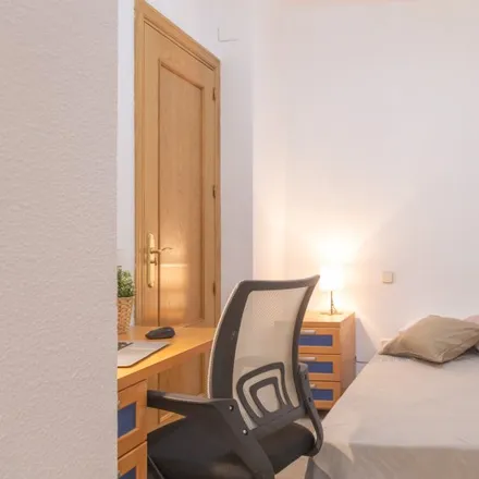 Rent this 4 bed room on Melquíades Álvarez in Calle de Guzmán el Bueno, 28003 Madrid