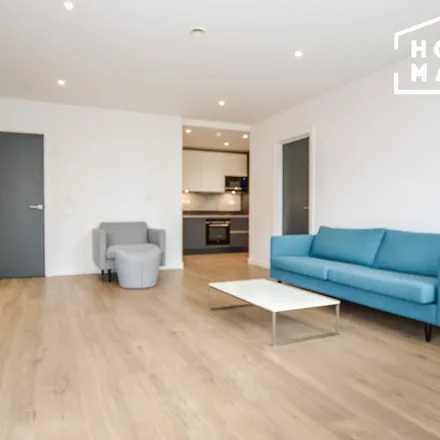 Image 2 - Merchants House, 10 Parkes Street, London, E20 3AH, United Kingdom - Apartment for rent