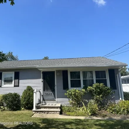 Buy this 2 bed house on Natures Reward Farm Market in Mattapan Avenue, Point Pleasant