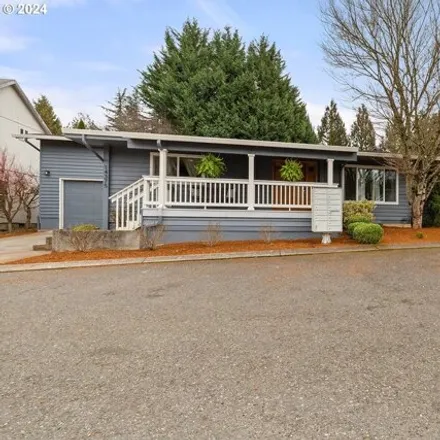 Buy this 4 bed house on 14375 Southeast Village Slope Court in Oregon City, OR 97015