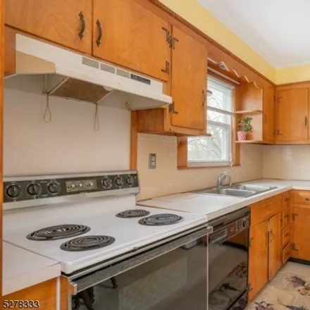 Image 7 - 330 Hill Street, Boonton, Morris County, NJ 07005, USA - House for sale