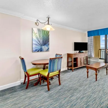 Image 9 - Holiday Inn, 1200 North Ocean Boulevard, Myrtle Beach, SC 29577, USA - Condo for sale