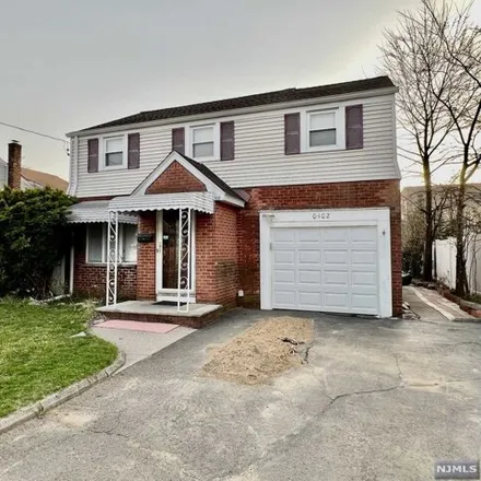 Rent this 3 bed house on 130 Midland Avenue in Warren Point, Fair Lawn