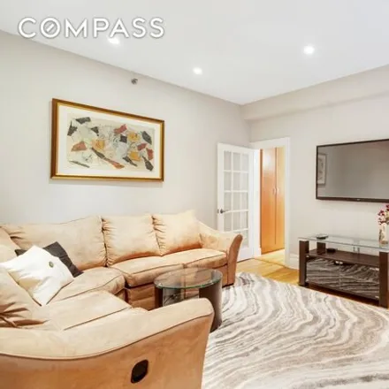 Image 1 - 210 West 91st Street, New York, NY 10025, USA - Condo for sale
