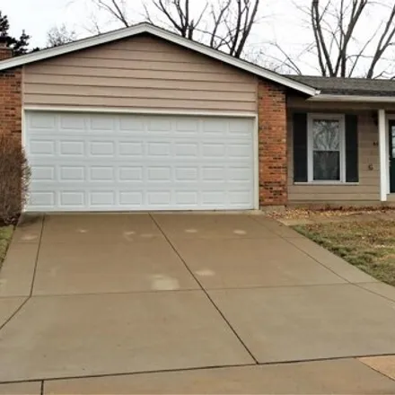 Rent this 3 bed house on 46 Valley View Dr in Saint Peters, Missouri