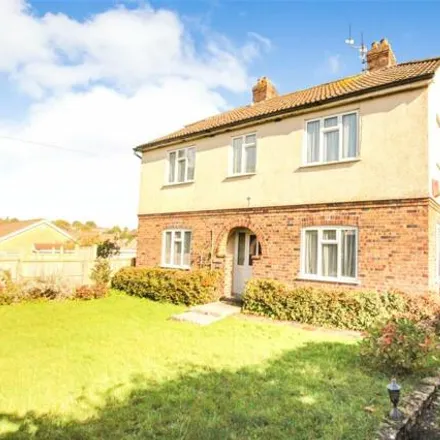 Buy this 4 bed house on Northmead Road in Midsomer Norton, BA3 2RS