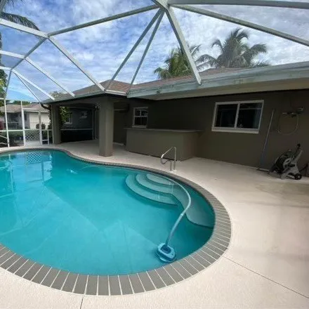 Image 3 - 665 Southeast 31st Terrace, Cape Coral, FL 33904, USA - House for rent