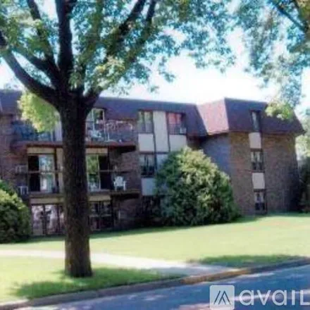 Rent this 2 bed apartment on 1600 5th St SW