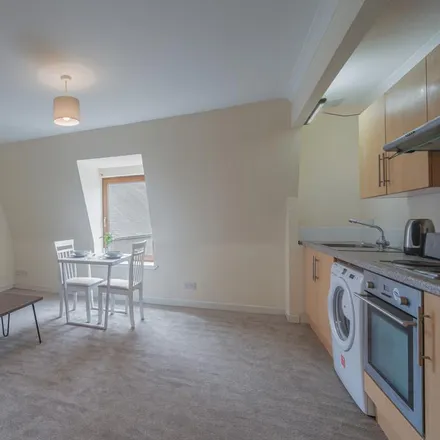 Rent this studio apartment on Kirk Brae in Fraserburgh, AB43 9BY