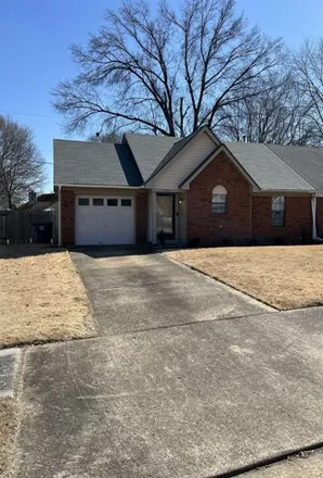 Buy this 2 bed house on 2378 Hometown Drive in Memphis, TN 38133
