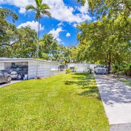 Image 4 - 701 SW 6th St, Hallandale Beach, Florida, 33009 - Townhouse for sale