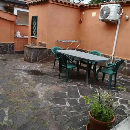 Image 8 - Via Anicio Paolino, 00174 Rome RM, Italy - Apartment for rent