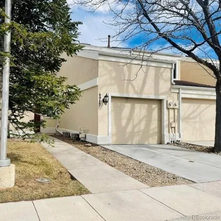 Image 3 - 6999 Gayle Lyn Lane, Colorado Springs, CO 80919, USA - Townhouse for sale