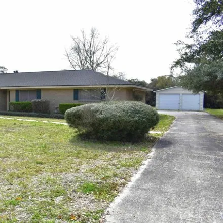Buy this 4 bed house on 210 Yupon Street in Vidor, TX 77662