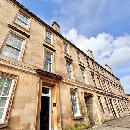 Rent this 4 bed apartment on 12 in 14 Muirpark Street, Partickhill