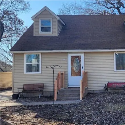 Buy this 4 bed house on 1954 Southeast Marshall Street in Albert Lea, MN 56007