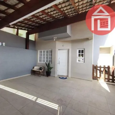 Buy this 2 bed house on Rua São Cristóvão in Vila Aparecida, Bragança Paulista - SP