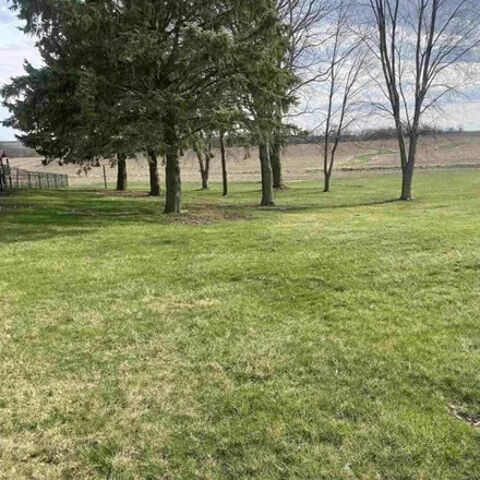 Image 5 - 12337 West Goldmine Road, Pearl City, Stephenson County, IL 61062, USA - House for sale