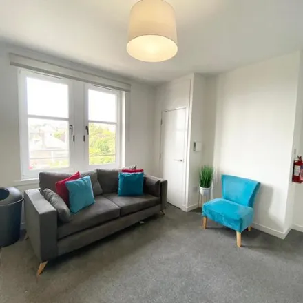 Rent this 3 bed apartment on Seymour Street in Dundee, DD2 1HA