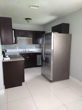 Image 7 - 7100 Johnson Street, Fleetwood Manor, Hollywood, FL 33024, USA - House for rent