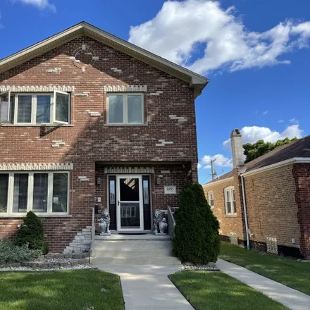 Buy this 4 bed house on 5635 South Newcastle Avenue in Chicago, IL 60638