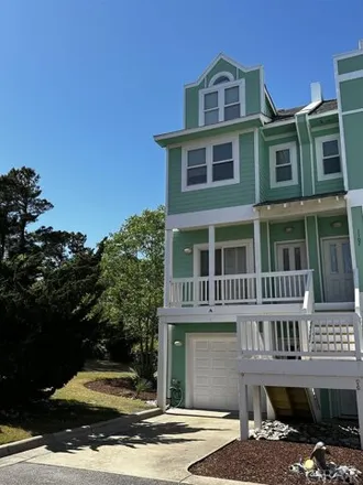 Buy this 3 bed condo on 1101 Cambridge Road in Kill Devil Hills, NC 27948