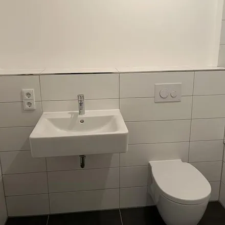 Rent this 2 bed apartment on Möllner Landstraße 128 in 22117 Hamburg, Germany