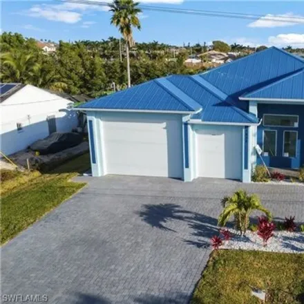 Buy this 5 bed house on 1851 Everest Parkway in Cape Coral, FL 33904