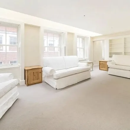 Image 3 - 4 Clarkes Mews, East Marylebone, London, W1G 6NJ, United Kingdom - Apartment for rent