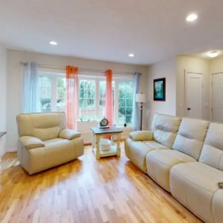 Buy this 4 bed apartment on 335 Northeast 92Nd Avenue in Southeast Uplift, Portland